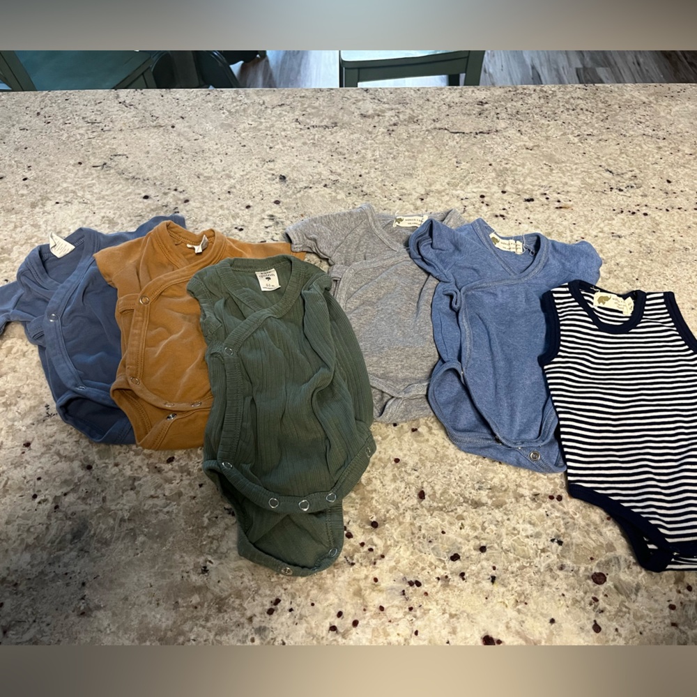 Monica + Andy Newborn Bundle